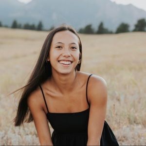 Meet your Posher, Emma